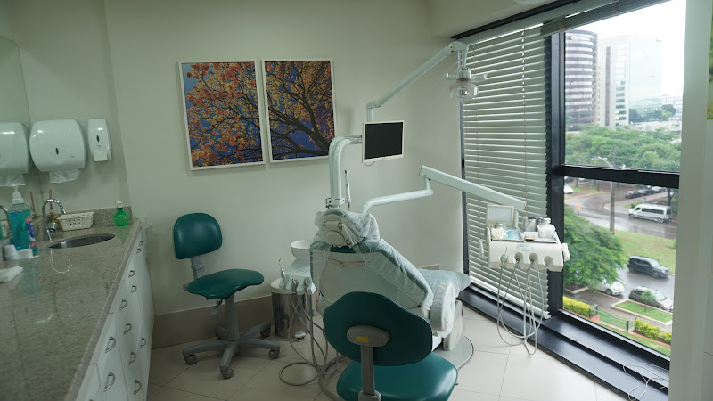 Foto 3 de Castro Valle Odontologia - Dentista na Asa Norte | Shopping Liberty Mall