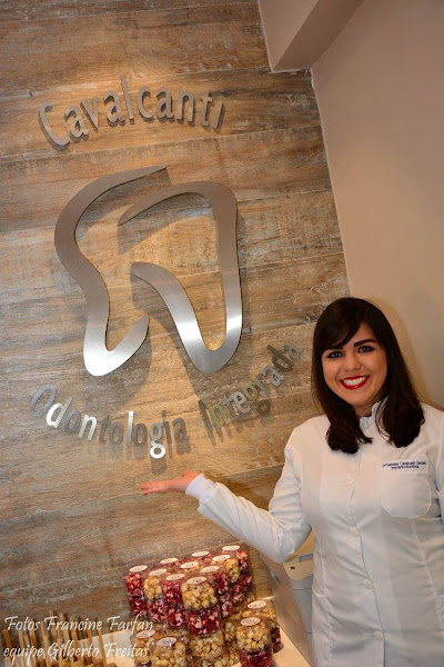 Foto 2 de Cavalcanti Odontologia Integrada