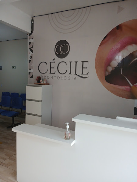 Foto 3 de Cecile Odontologia