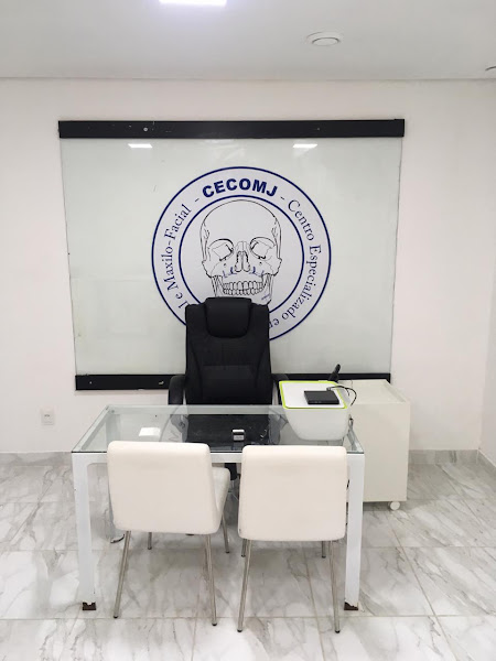 Foto 2 de CECOMJ - Centro Especializado em Cirurgia Oral e Maxilo-Facial de Jundiaí