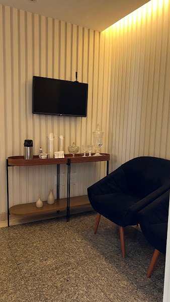 Foto 3 de Cecron Centro de Estética e Cirurgia Odontológica