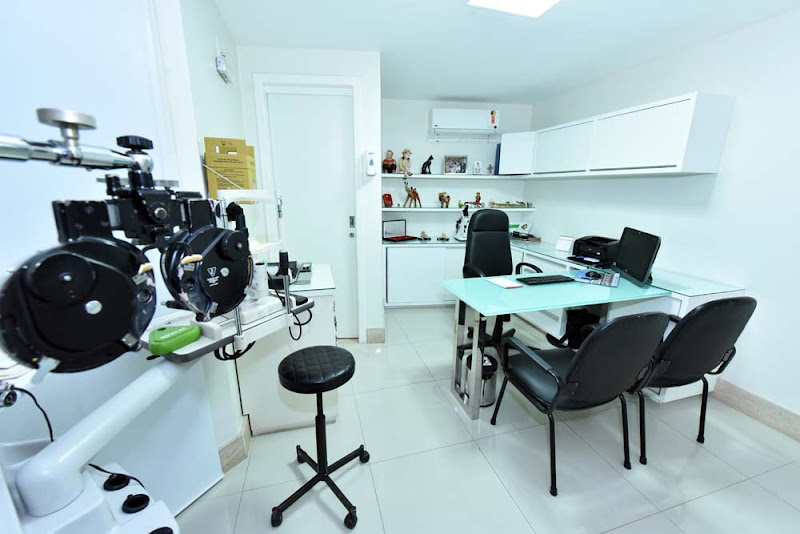 Foto 3 de CEMES - Centro Médico Especializado em Oftalmologia - Cachoeiro de Itapemirim