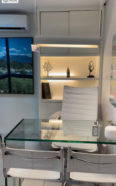 Foto 3 de Cenpre Odonto - Implantes / Odontologia Biológica / Invisalign / Atendimento estrangeiros