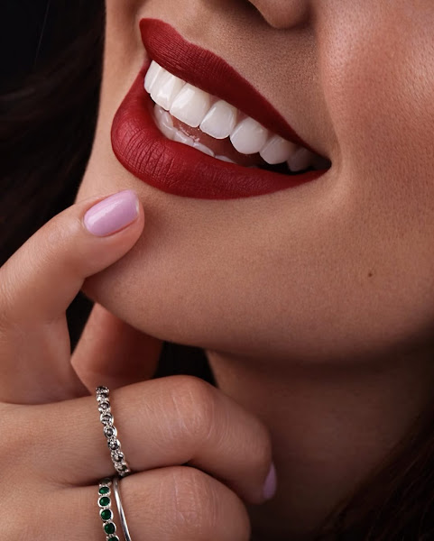 Foto 2 de Central Estética | Dra. Jaqueline Motta | Dentista em Feira de Santana