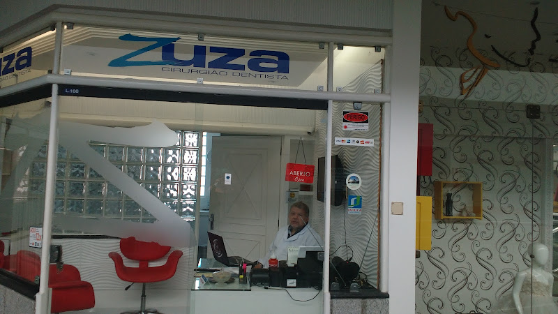 Foto 2 de Centro Clínico Odontológico Zuza Ltda