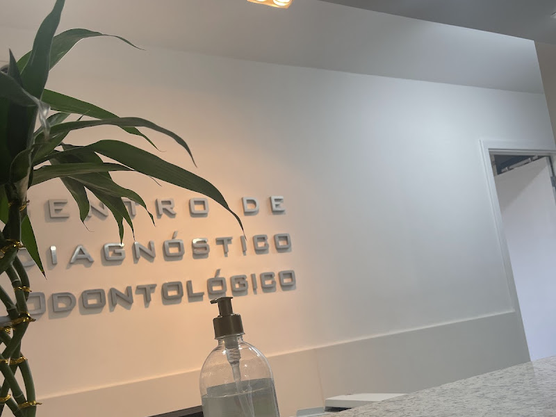 Foto 3 de Centro Radiológico Buco Maxilo Facial