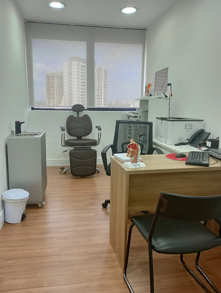 Foto 2 de CEONG Clínica Especializada Ouvido Nariz Garganta