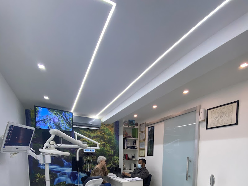 Foto 11 de CEORTH CLÍNICA ODONTOLÓGICA