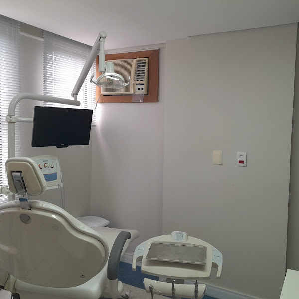 Foto 2 de Ch&S odonto