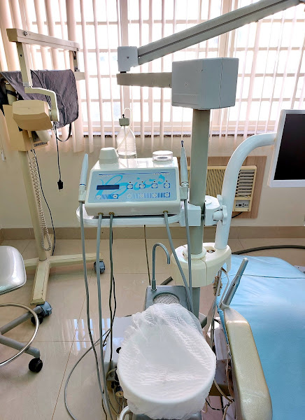 Foto 2 de Chaguri Odontologia - Implante Dentário em Ribeirão Preto - Prótese Dentária - Cirurgia Bucomaxilofacial