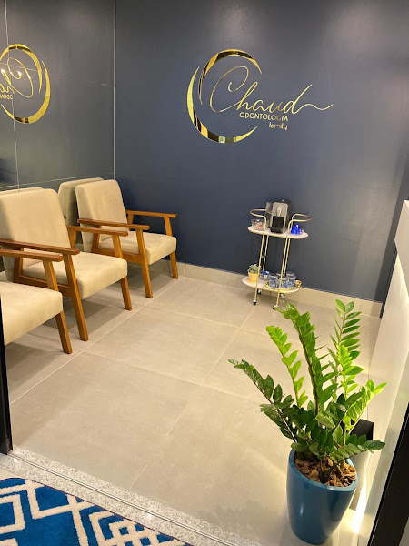 Foto 2 de Chaud Odontologia