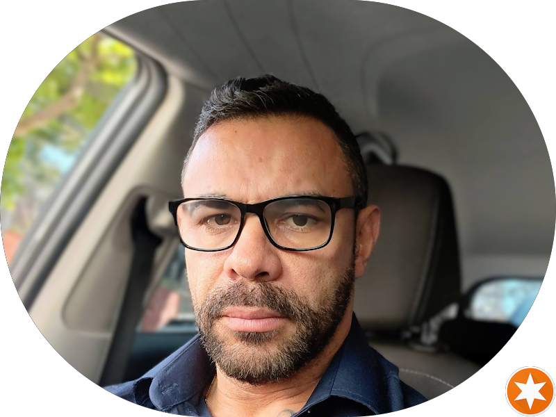 Foto 2 de Christiann Neiva Ferreira - Dentista