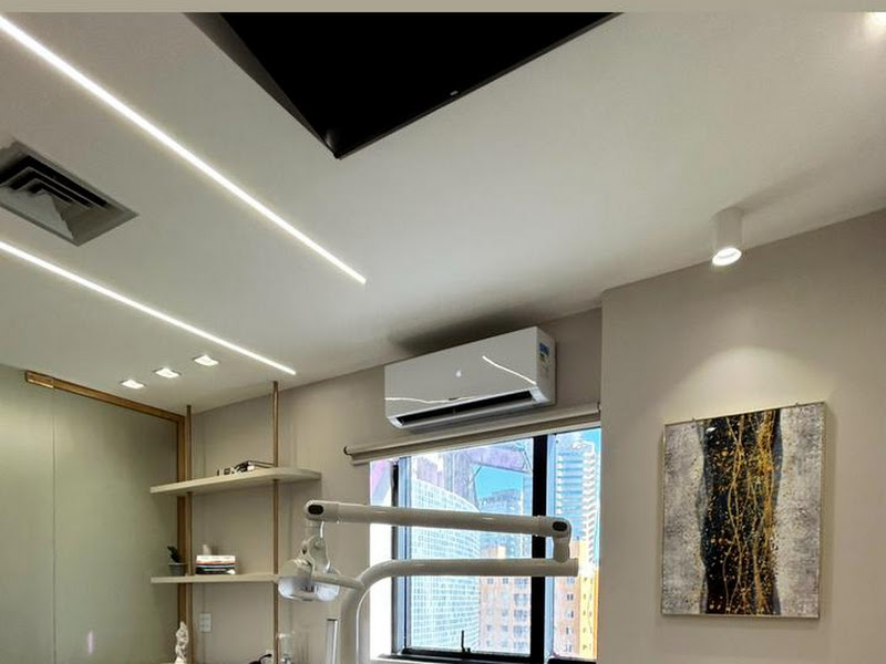 Foto 9 de Cia Oral Clinica odontológica - Clareamento dental - Implantes Dentários - Próteses Dentárias - Lentes de Contato - Invisalign - Lentes de contato Dentista natal RN