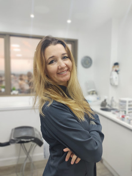Foto 2 de Cibele Pasquarelli Odontologia - Aparelho Ortodôntico e Harmonização Facial - Dentista em São João de Meriti - Rio de Janeiro