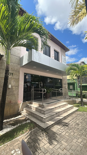 Foto 3 de CIEB- Centro Integrado De Estética Bucal