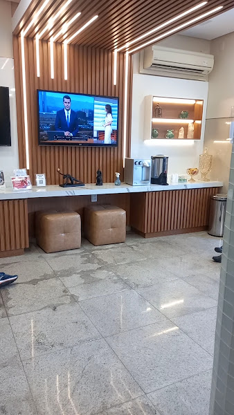 Foto 4 de CIEB- Centro Integrado De Estética Bucal