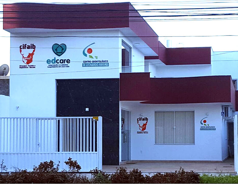 Foto 2 de Cifaib - Cirurgias Faciais e Implantes Bucais