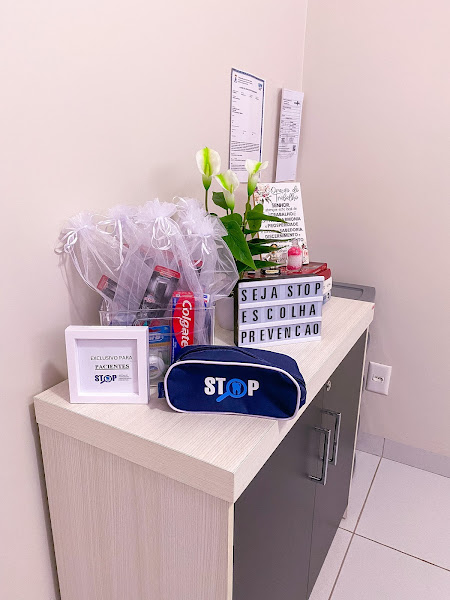 Foto 2 de Cirurgia Dentista - Diandra Lara França- : Bruxismo, DTM, periodontia, clareamento dental, profilaxia