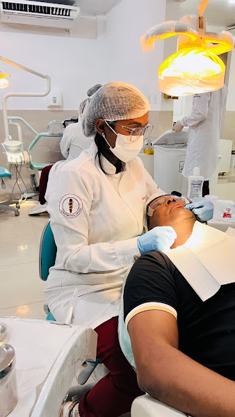 Foto 3 de Cirurgiã-Dentista | Dra. Géssica Melo