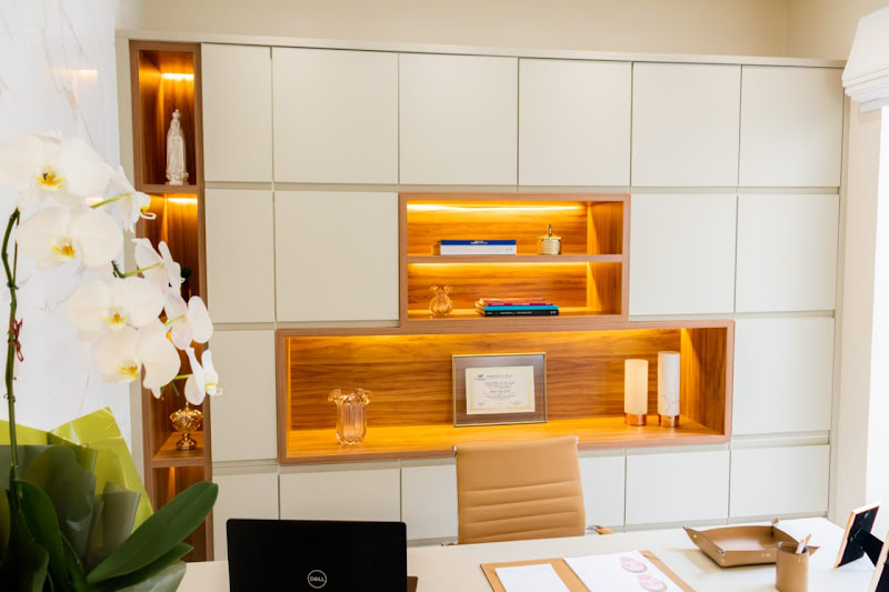 Foto 2 de Cirurgiã Dentista Dra. Juliana B. Caleiro Magalhães