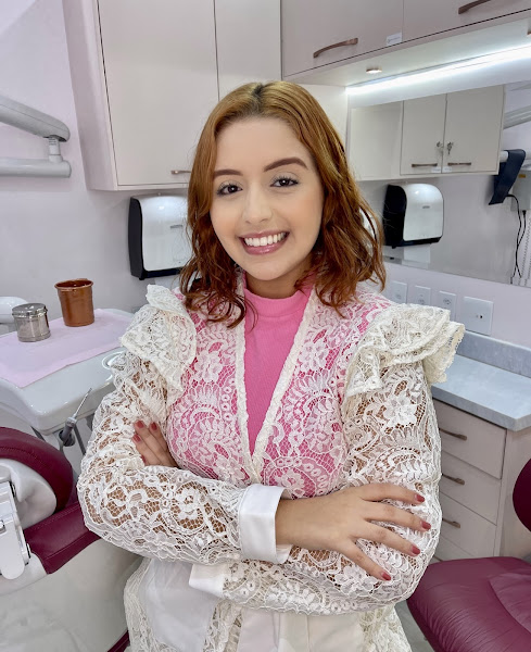 Foto 2 de Cirurgiã-Dentista Dra Mavi Gouvêa