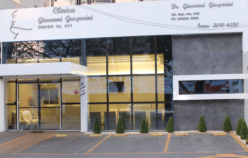 Foto 2 de Cirurgião Bucomaxilo - Giovanni Gasperini