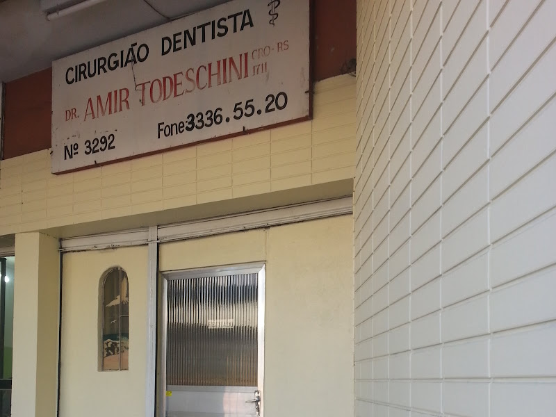 Foto de Cirurgião Dentista - Dr. Amir Schini