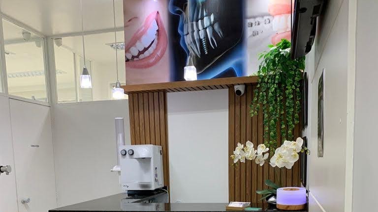 Foto 2 de Cirurgião Dentista Dr André Garcia Sepini