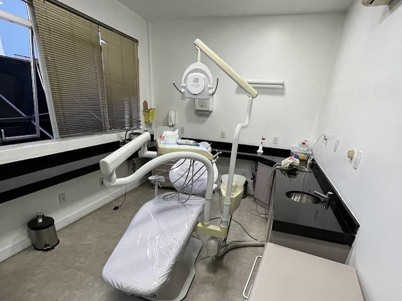 Foto 2 de Cirurgião-dentista Dr Eduardo Pilati