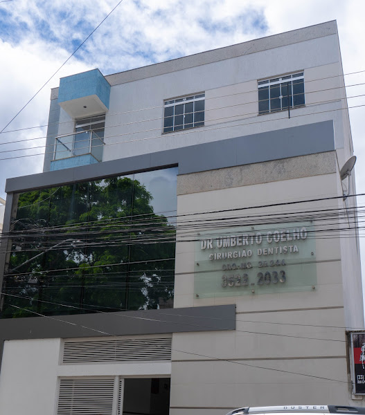Foto 2 de Cirurgião Dentista Dr. Umberto Coelho de Oliveira