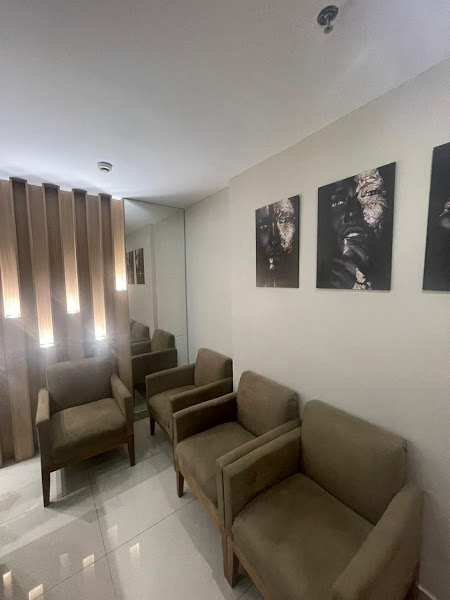 Foto 2 de Cirurgião Dentista e implantes Dentários - Dr. Urias Vasconcelos