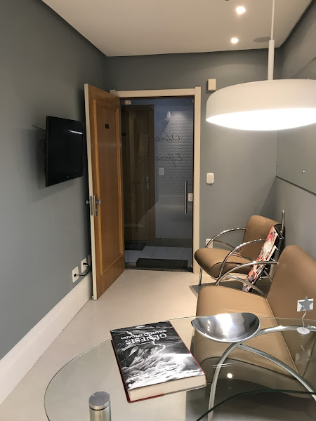 Foto 3 de Cirurgião Dentista-Rodrigo Viali dos Santos