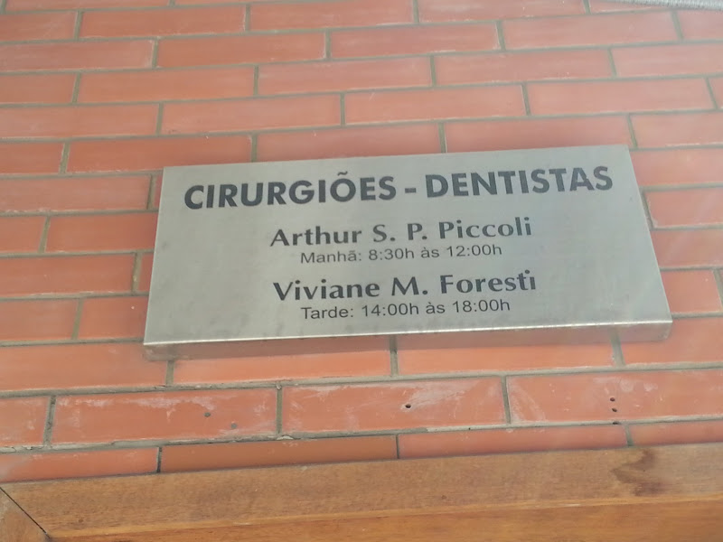 Foto de Cirurgiões Dentistas