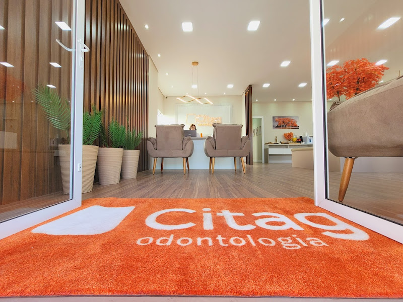 Foto 3 de Citag Odontologia - Facetas e Implantes | Bacacheri