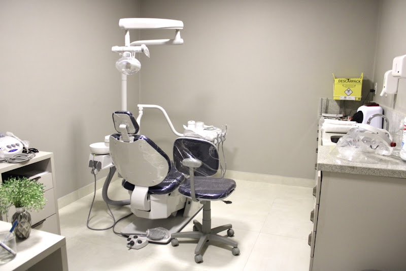 Foto 2 de CJ Odontologia - Piçarra - Dentistas