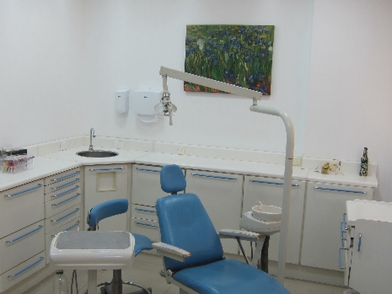 Foto 2 de Claudete-ortodontista