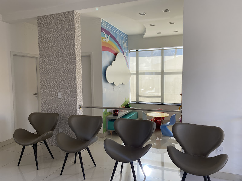 Foto 2 de Cleber Tonin - Dentistas 24h franca