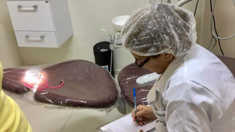 Foto 2 de Click Dente Dra Ana Cristina Nery Normandes