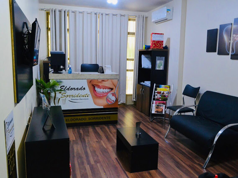 Foto 8 de CLIDECER-Clinica Dentária Cecília Rabelo