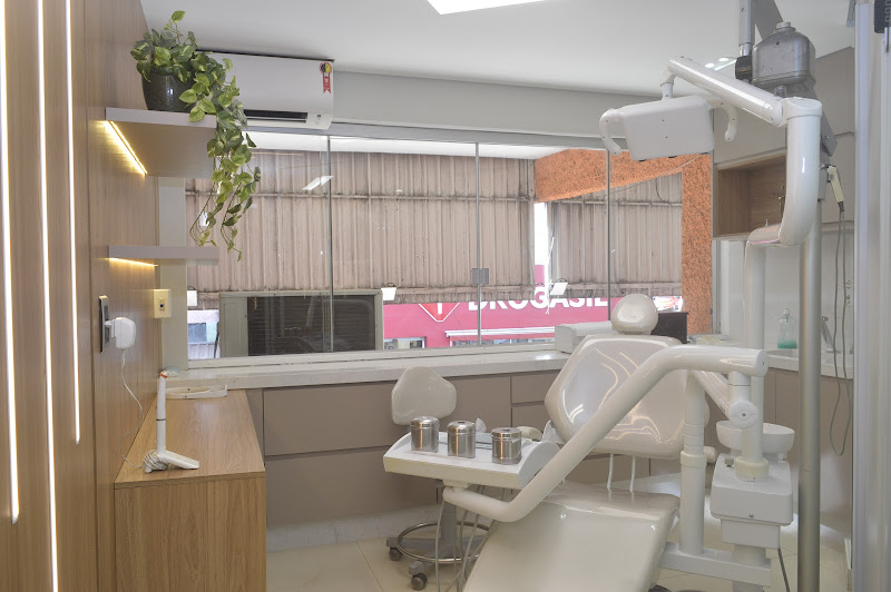 Foto 3 de CLIDENTES - Clínica Odontológica