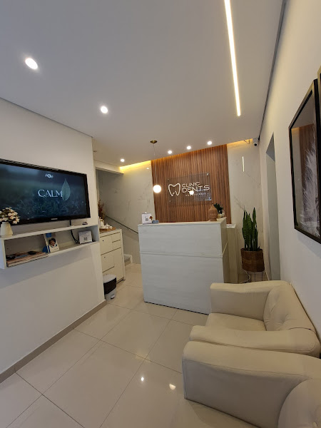 Foto 2 de Clinic Dents Odontologia