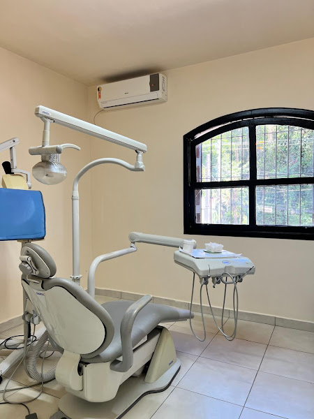 Foto 2 de Clínica Allegri Odontologia da Família. R.T. Danilo Coelho Nunes