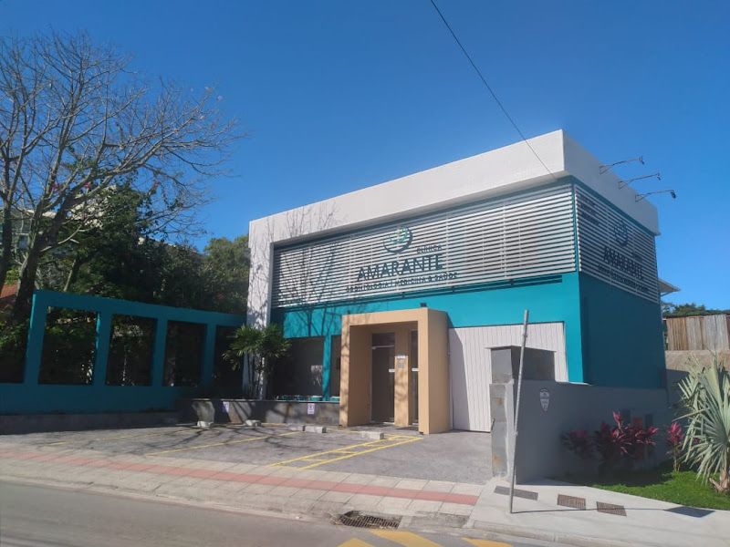 Foto 2 de Clínica Amarante Implantes e Reabilitação Oral - Atendimento 24 horas