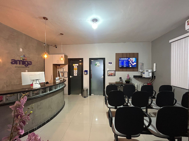 Foto 2 de Clinica Amiga Odontologia Macaé