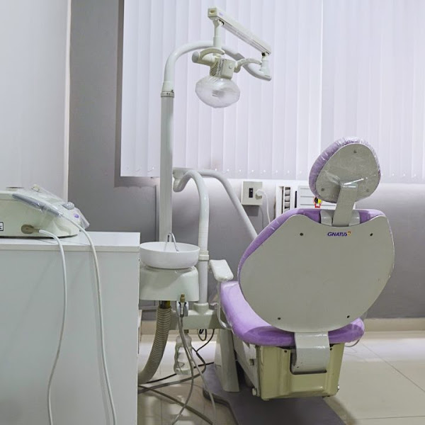 Foto 3 de Clinica Amiga Odontologia Macaé