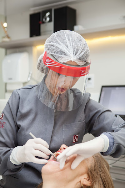 Foto 3 de Clínica Ariane Marques - Invisalign Top Doctor