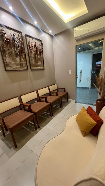 Foto 3 de Clínica Ayra Estética Orofacial