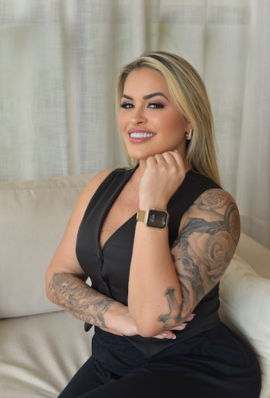 Foto 2 de Clínica Barbara Teixeira | Harmonização Facial e Corporal | Jacarepaguá | Botox | Preenchimento Labial, Olheiras, Facial