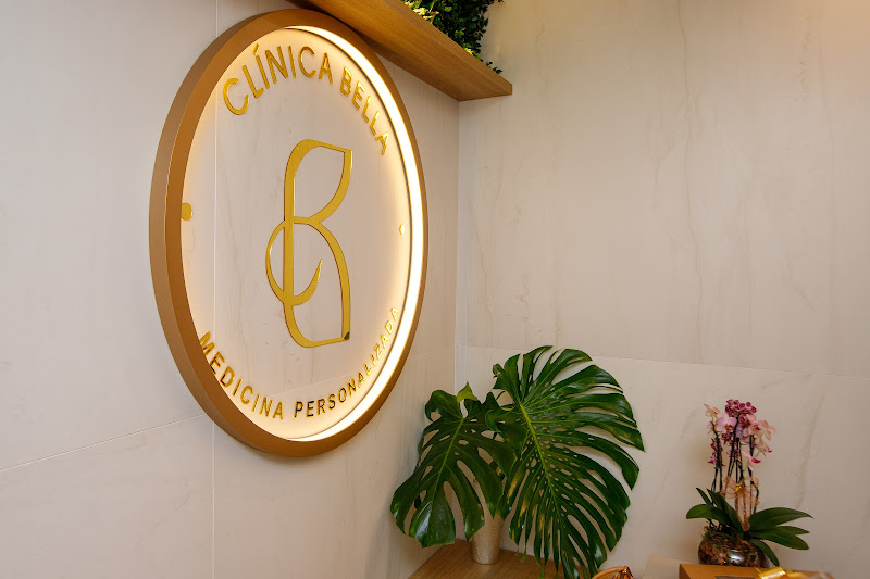 Foto 3 de Clínica Bella Medicina Personalizada Dermatologia Lago Norte - Dra. Isabela Zanin