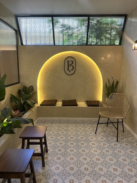 Foto 3 de Clínica Bernardes Odontologia | Implantes Dentários | Harmonização Facial | Dentista em Alcântara